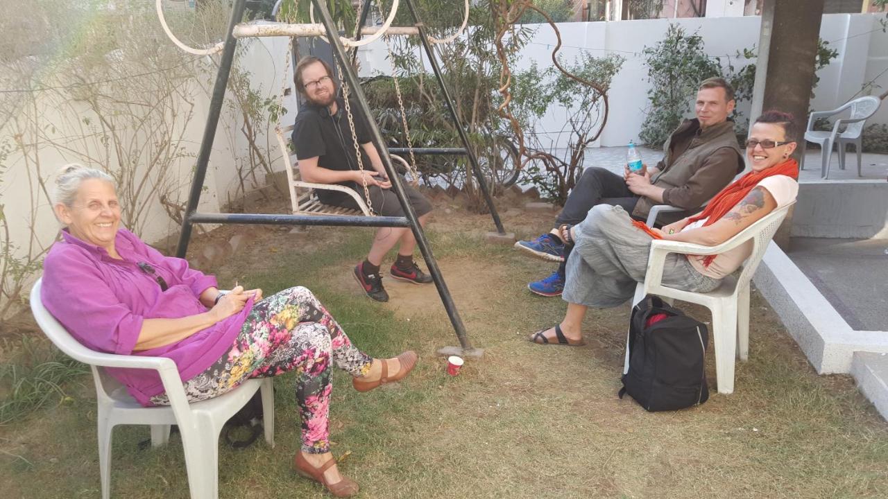 Jwala Niketan Guesthouse Private Rooms Джайпур Екстериор снимка