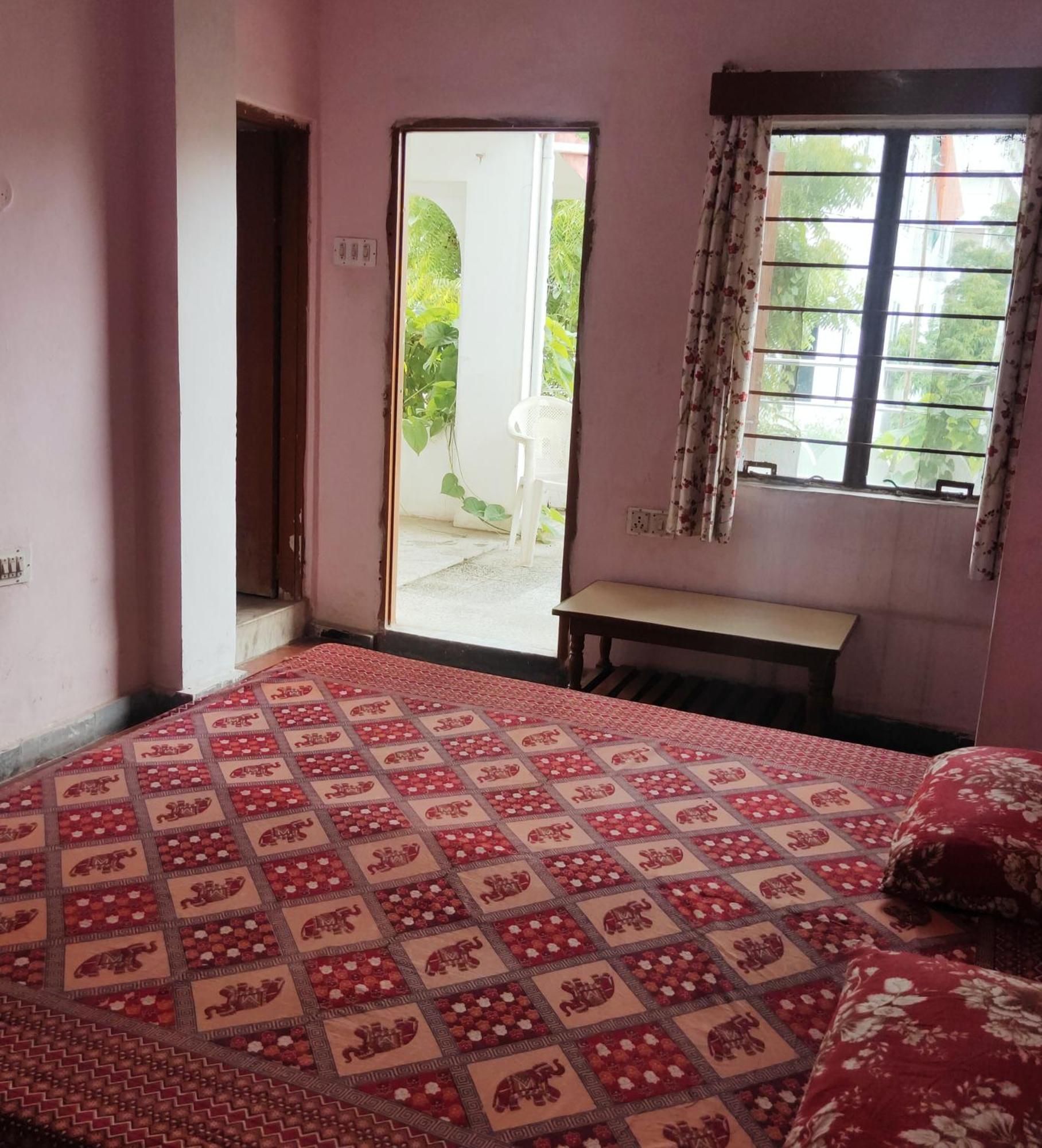Jwala Niketan Guesthouse Private Rooms Джайпур Екстериор снимка