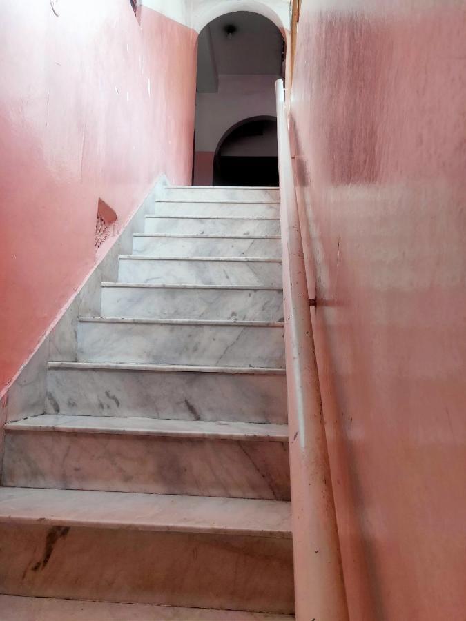 Jwala Niketan Guesthouse Private Rooms Джайпур Екстериор снимка