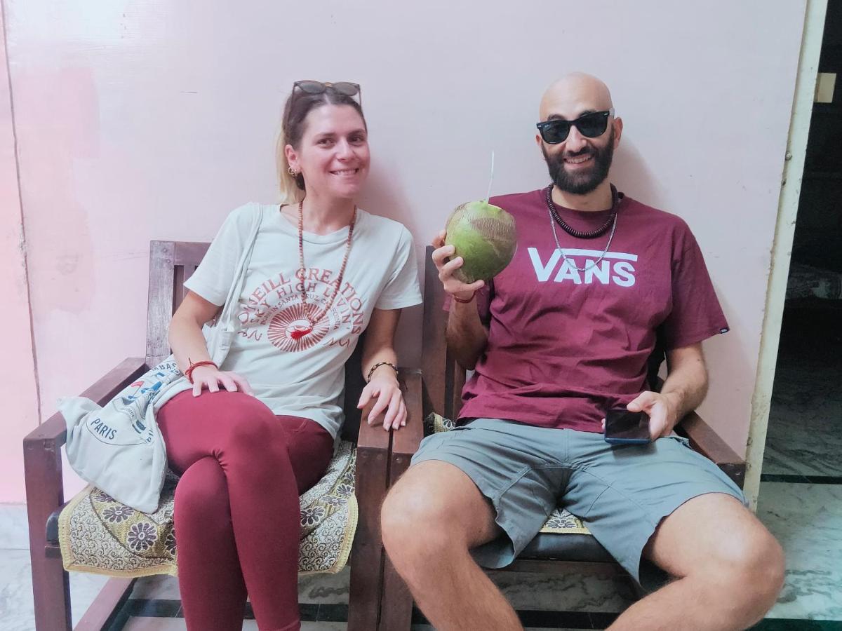 Jwala Niketan Guesthouse Private Rooms Джайпур Екстериор снимка